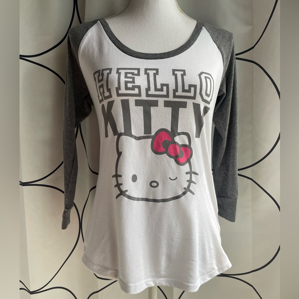 Hello Kitty Old Navy Long Sleeve Ringer Tee |White Gray | Size Small